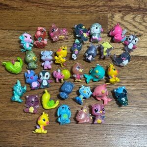 Hatchimals lot of toys